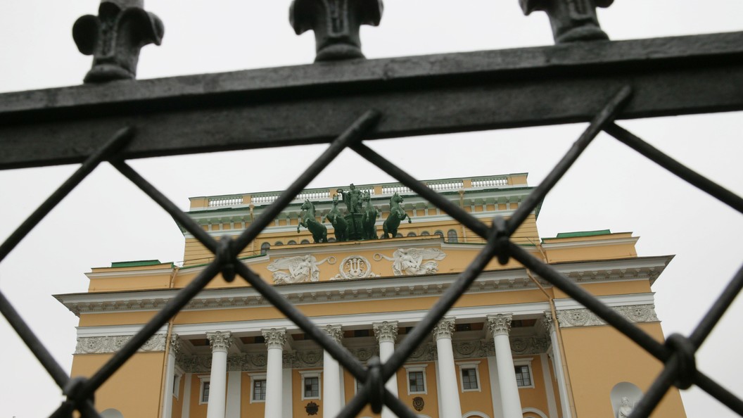 В Петербурге скончался народный артист России Виктор Смирнов В Петербурге скончался народный артист России Виктор Смирнов
