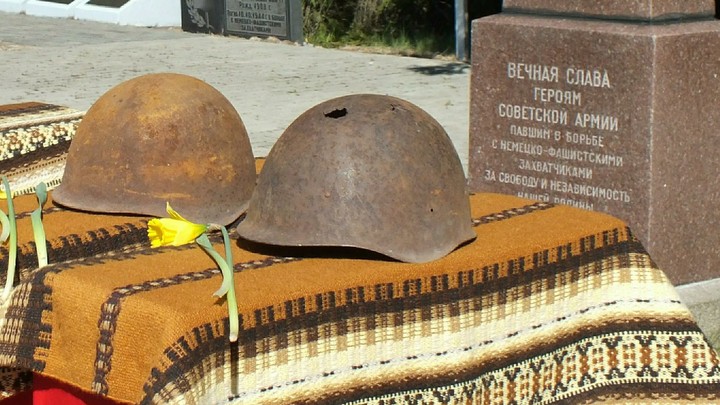В Казахстане нашли родственников двух красноармейцев, воевавших под Ленинградом и Новгородом