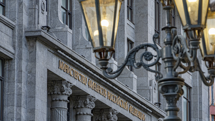 Одной рукой дают, второй - отбирают: Чиновники выдали новую абсурдную инициативу