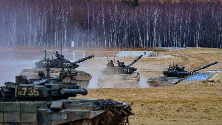 Пели по-русски, не зная языка: Австралийцы хором исполнили На поле танки грохотали