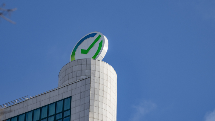 Сбер оригинально поздравил клиентку, сочувствующие аж зарыдали: Какое пафосное ничего!