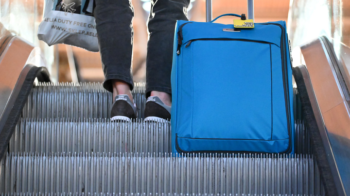 Усачёв сделал фразу Пора валить из России! ключевой в своей карьере. А теперь вернулся в Москву