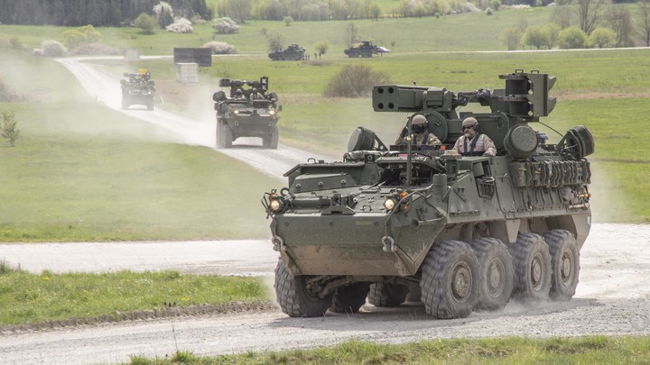 ВС России впервые уничтожили американский БТР Stryker, спасибо копеечному Ланцету