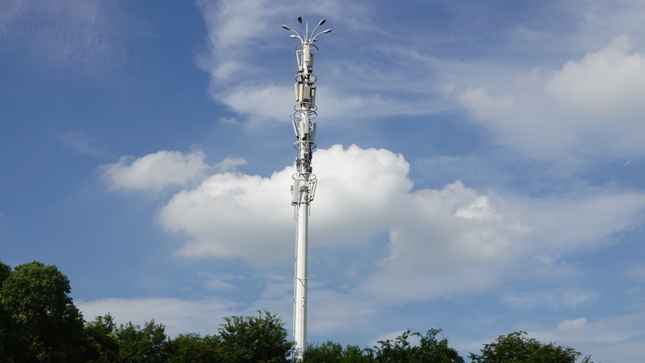 Кабмин России решил ускорить переход мобильных операторов на 5G