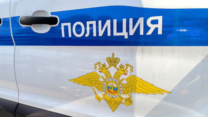 Полицейские Краснодара устанавливают личность мужчины, который распылил газовый баллончик в трамвае