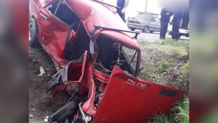 На Кубани в аварии с маршруткой погибли два человека