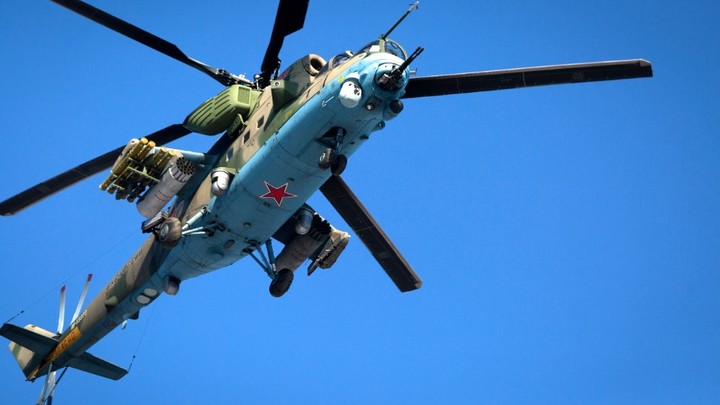 Горят колонны, в небе - рой дронов: Что происходит на фронтах СВО