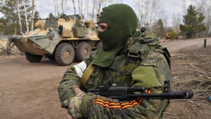 Демарш Молдавии против георгиевской ленты: Русский сенатор вернул Санду шпильку про мусорное ведро