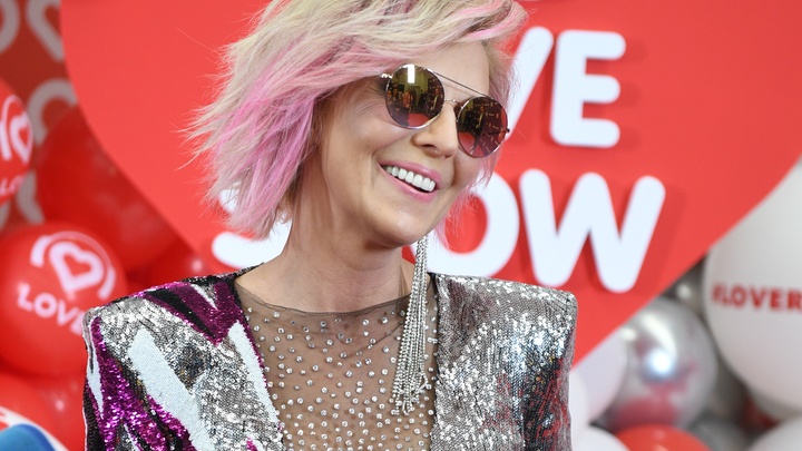 Переобулась в воздухе: Ветлицкая из Испании вновь оскорбила жителей России