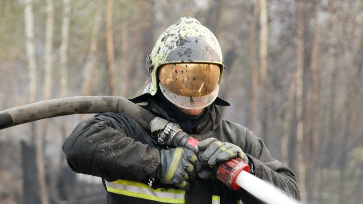 Мэр поплатился за пожар в Сосьве: Сотни людей остались без жилья - чиновник без должности