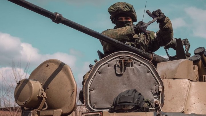 Немецкий генерал: Русская армия становится сильнее, а ресурсы России неисчерпаемы