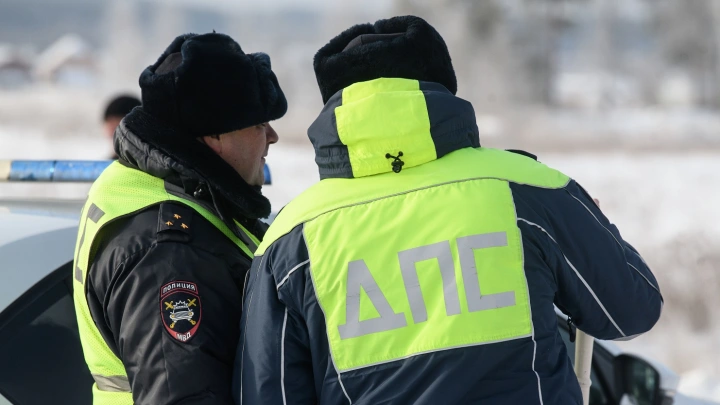 В Москве мужчина при задержании начал стрелять по полицейским
