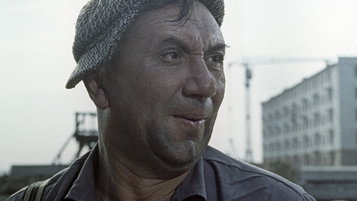 В бой идут одни старики: Тайну самого пронзительного кадра напомнили спустя годы