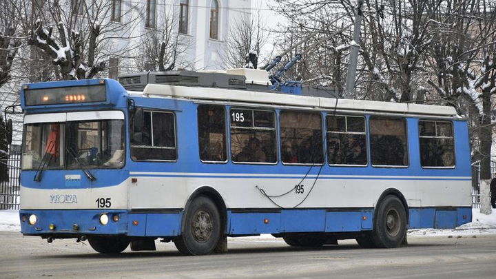 Движение троллейбусов №7 и №10 восстановят не раньше 24 января