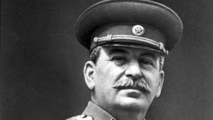 Вы будете смеяться, но…: Киев привлечёт к ответственности 141-летнего Сталина