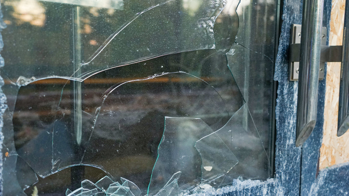 В результате ракетного удара Вооружённых сил Украины пострадали школа и детский сад