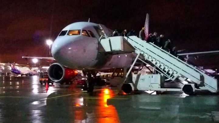 Я с ножом!: самолет Москва-Краснодар развернули из-за пугающего сообщения