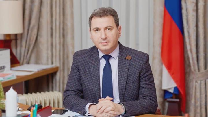 В Самарской области задержали главу регионального минздрава и его заместителя