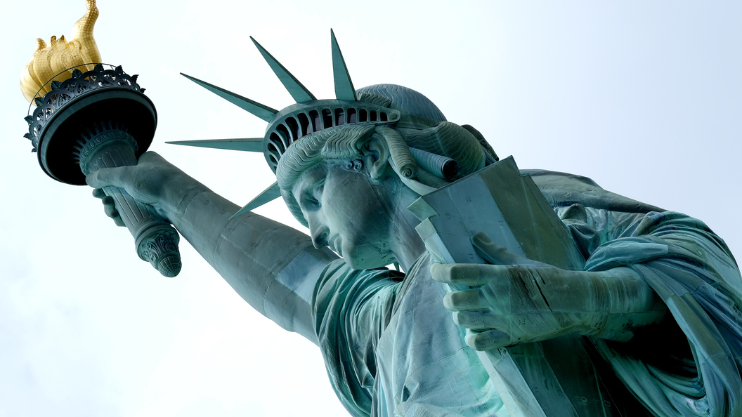 США предложили жителям России оформлять американские визы в других странах США предложили жителям России оформлять американские визы в других странах
