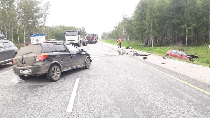 60-летний водитель Geely  погиб в ДТП на трассе Новосибирск – Омск