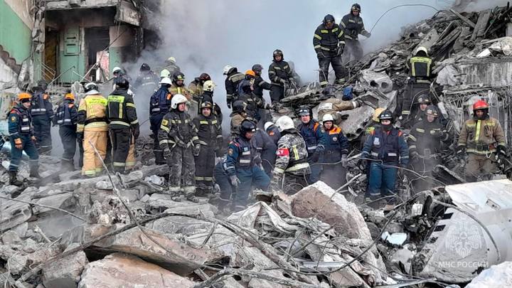 Количество погибших в результате взрыва газа в Новосибирске выросло
