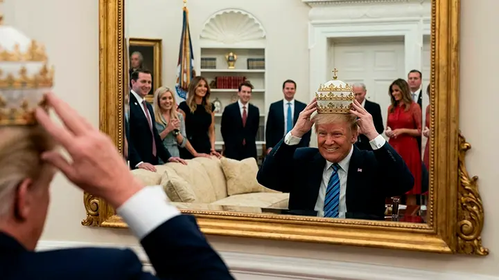 Э, нет! Папа – это я: Трамп атаковал Ватикан. Дерзкая ссора с понтификом раскрыла интриги вокруг святого престола
