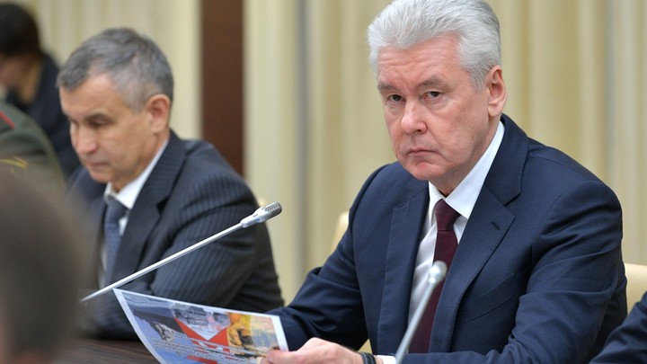 Мэр Москвы Собянин пообещал пожилым горожанам по 10 тысяч рублей за прививку от Covid-19