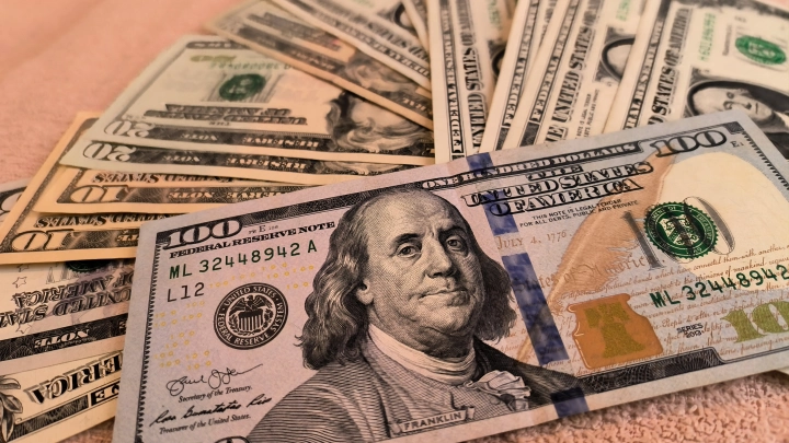 Контрабанда наличными: украинцы попытались ввезти в Румынию $1,4 млн