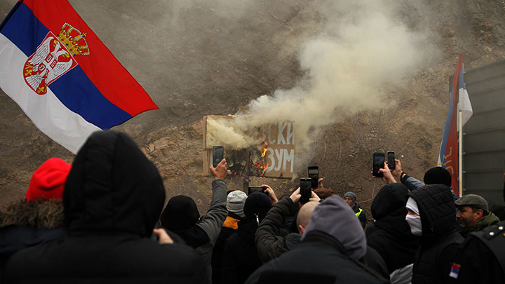 Война в Сербии начнётся 19 марта. Странные переговоры по Косово