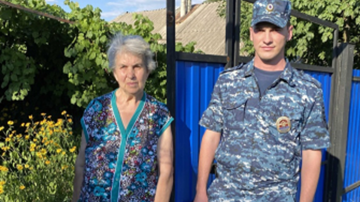 В Ростовской области полицейский бросился в реку, чтобы спасти тонувшую селянку