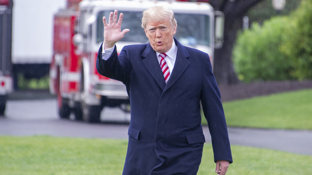 Зато они долетели: Трамп призвал поверить в иллюзию, что миссия в Сирии удалась Зато они долетели: Трамп призвал поверить в иллюзию, что миссия в Сирии удалась