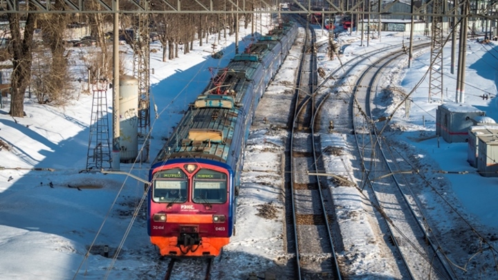 Трое подростков устроили диверсию на железной дороге в Подмосковье
