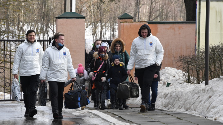 В Новосибирской области запланировали выплаты и покупку квартир беженцам из Херсона