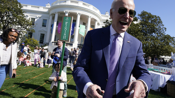 Дождался пенсии: В США нашли замену Байдену. Игра началась