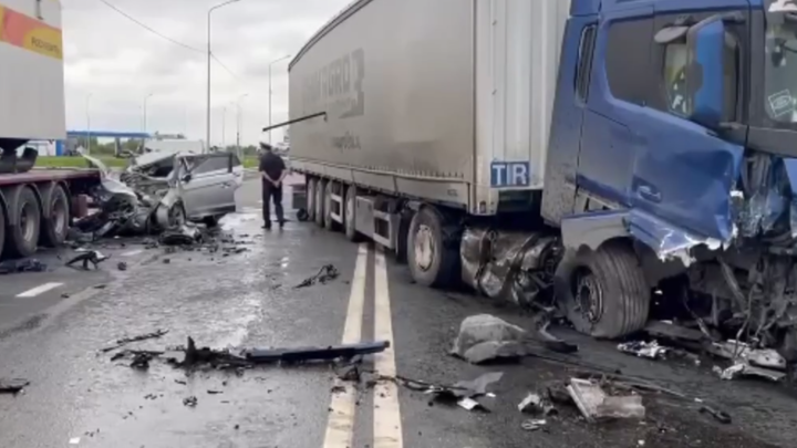 Двое пожилых новосибирцев погибли в ДТП на трассе в Омской области