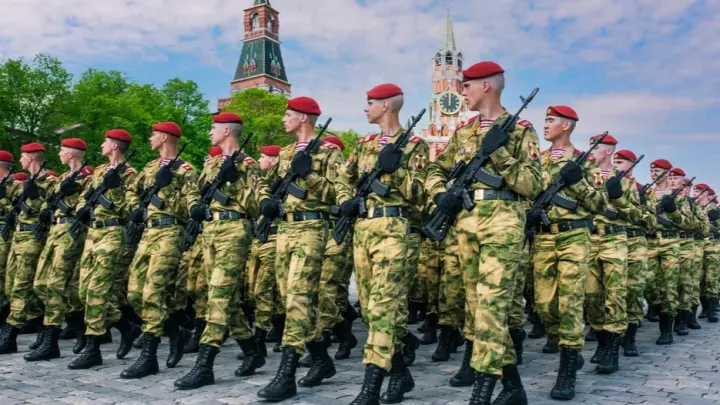 SC: Парад Победы в Москве стал предупреждением о серьёзности намерений России