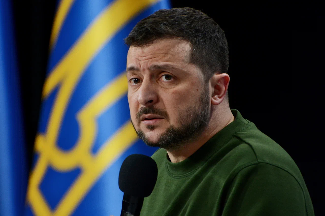 Что ж ты молчишь?: Экс-советник Кучмы обвинил Зеленского в вербовке детей. Жертв не скрыть