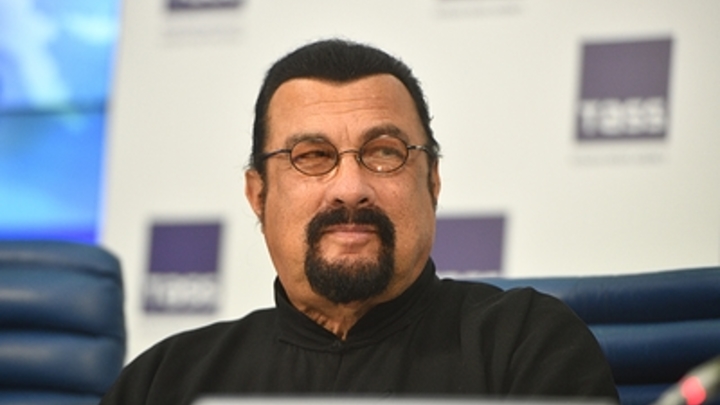 Юбилей Стивена Сигала в Москве разочаровал Украину: Проявил лояльность к Кремлю