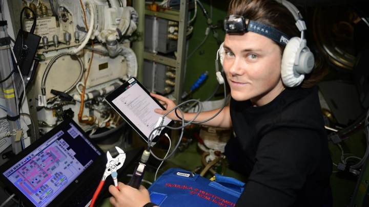 Космонавту Анне Кикиной и ещё 8 новосибирцам могут присвоить звание Почётный житель города