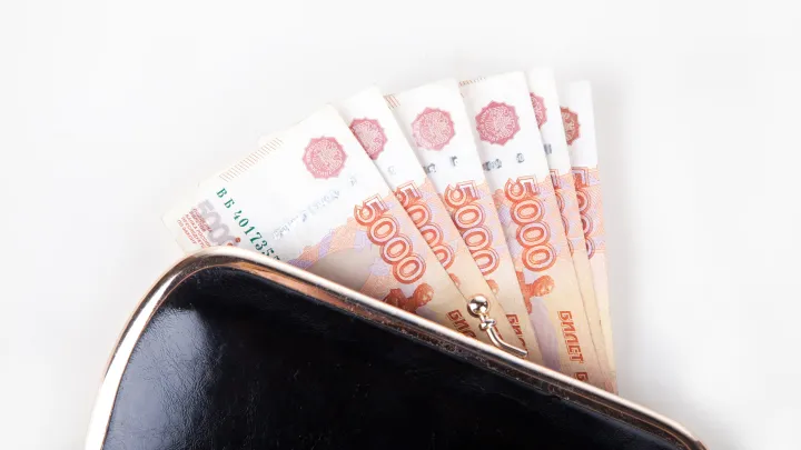 Пенсионерам могут начать выплачивать 5000 рублей к Новому году