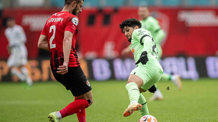 МВД начало проверку после травмирования футболиста Краснодара в матче со Спартаком