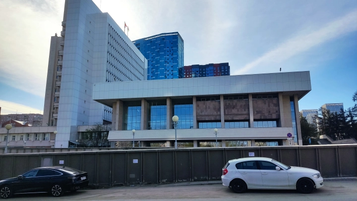 Новосибирское Заксобрание решило повысить транспортный налог