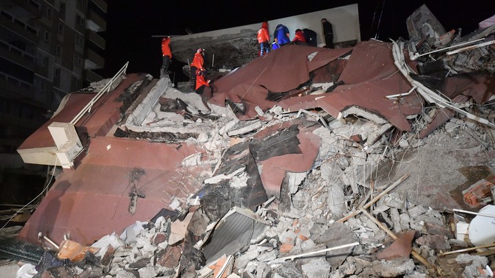 В Турции подсчитали, сколько иностранцев погибло во время землетрясения