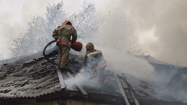 Стало известно, как помогут жильцам погоревшего дома в Котласе