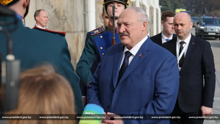 Лукашенко подменил Пескова, анонсировав переговоры Путина со спецпосланником Трампа