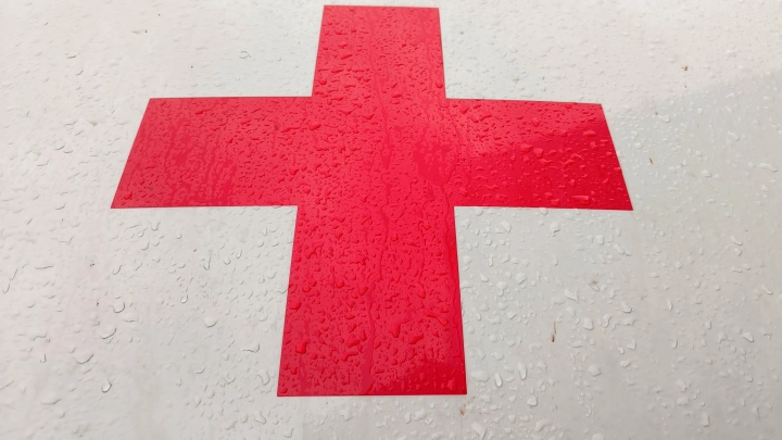 Под завалами остаются люди: В Доминикане рухнула крыша ночного клуба. Погибли минимум 15 человек