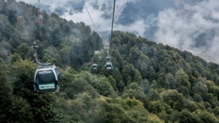 В горах Сочи зафиксировали двукратный рост потока иностранных туристов