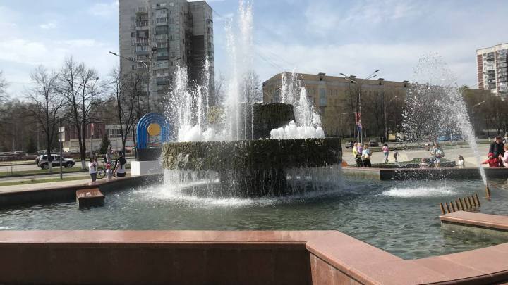 В Новокузнецке заработали городские фонтаны