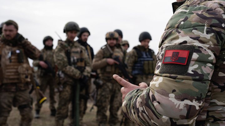 Фамилии как у русских: Писатель Прилепин изучил фамилии украинских военнопленных