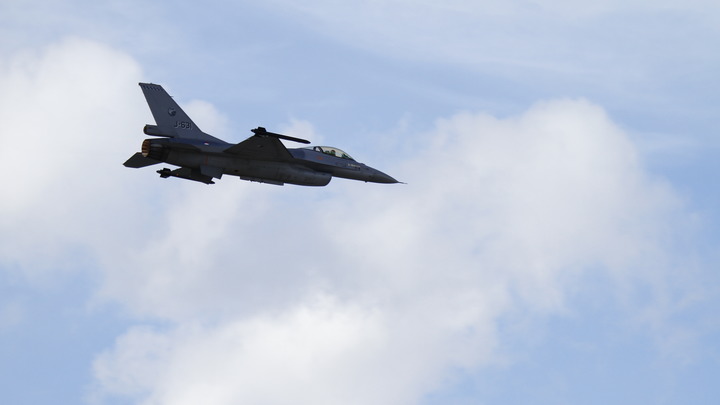 Экс-агент МИ-6 назвал истинную цель поставок истребителей F-16 Украине